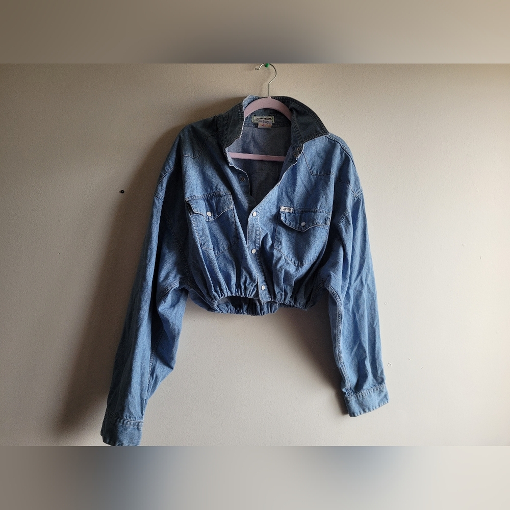 Guess Jeans Button Up Crop Jean Jacket